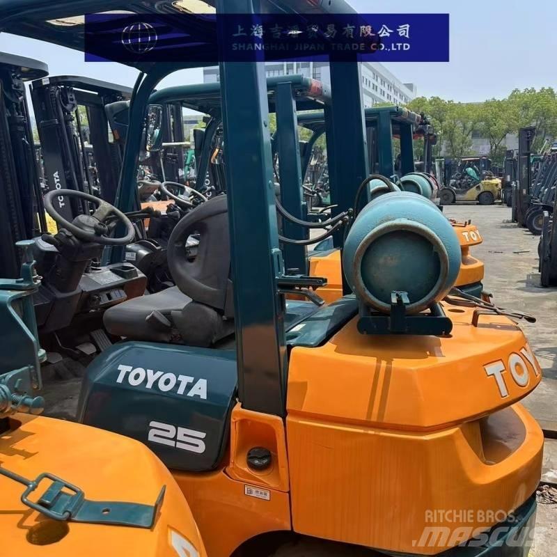 Toyota 25 Diesel gaffeltrucks