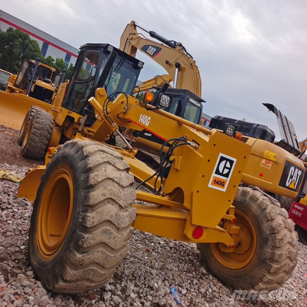 CAT 140 Vejhøvle / Gradere