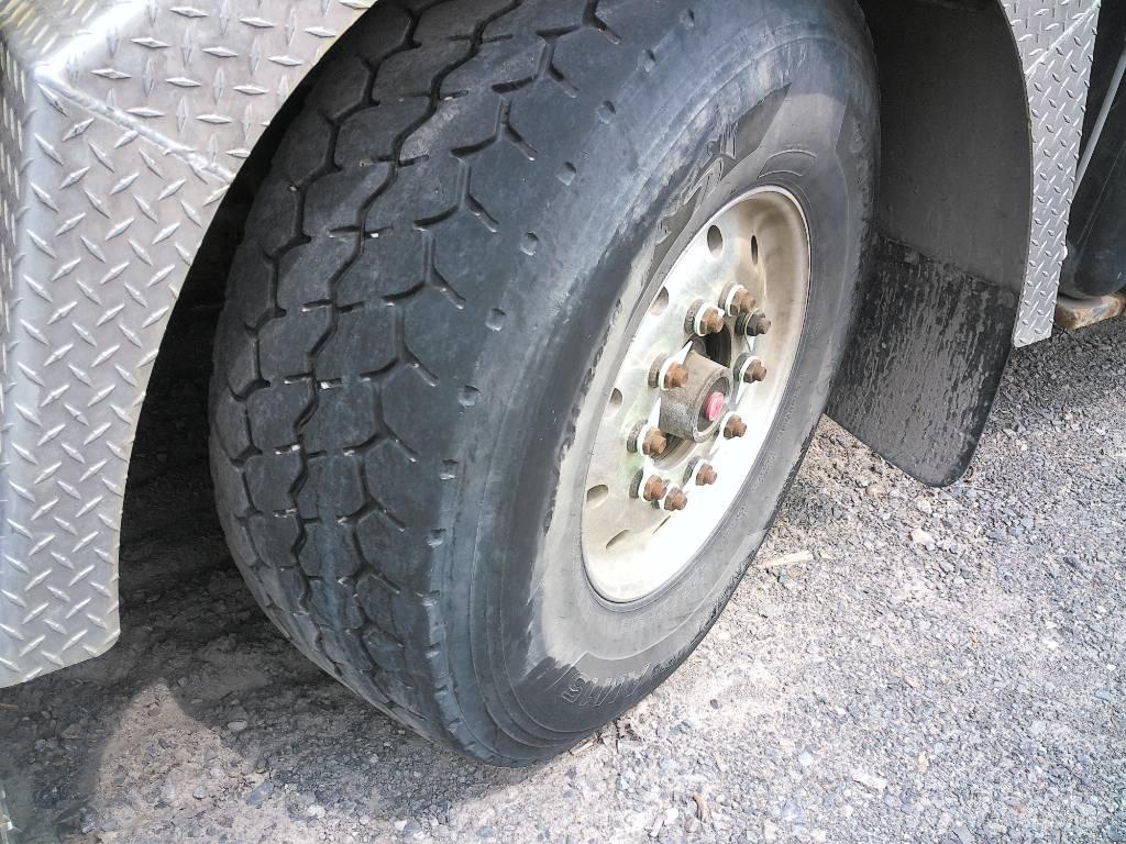 Western Star 4800 Slamsuger
