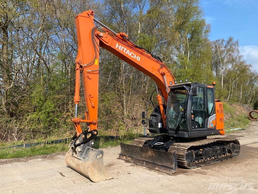 Hitachi ZX135USBL-7 Gravemaskiner på larvebånd
