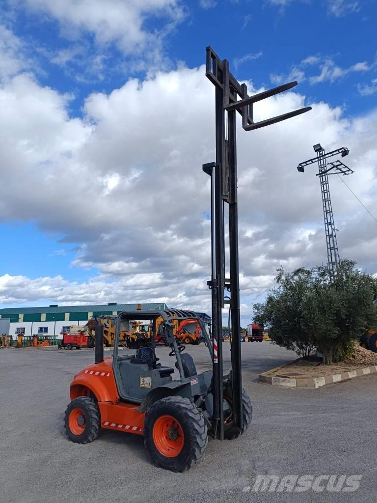 Ausa C 300 H Terrængående gaffeltruck