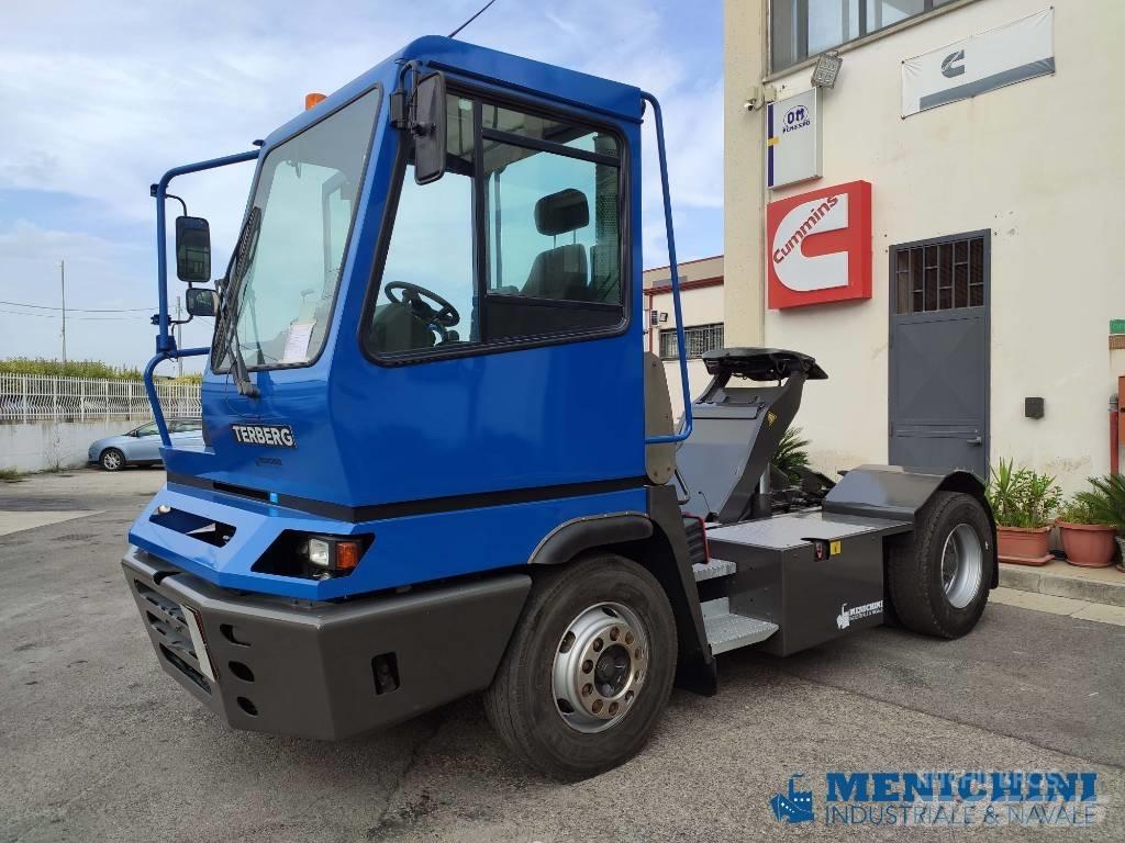 Terberg YT 222 Terminaltraktorer