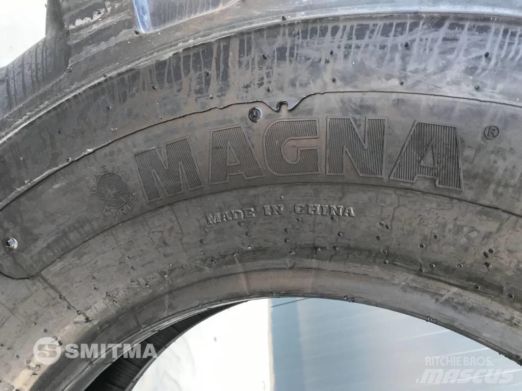  Magna 1400 X 24 Dæk, hjul og fælge