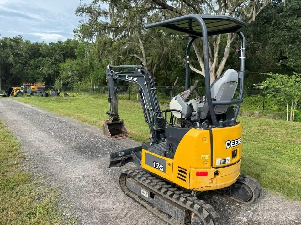 John Deere 17 G Minigravemaskiner
