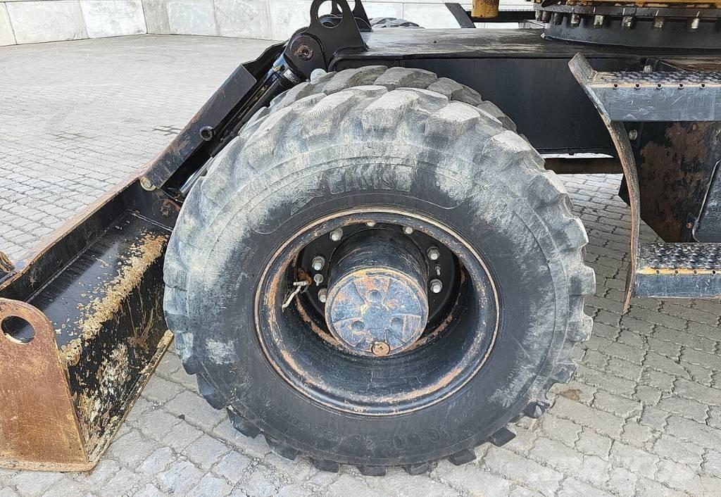 CAT M313 D Gravemaskiner på hjul