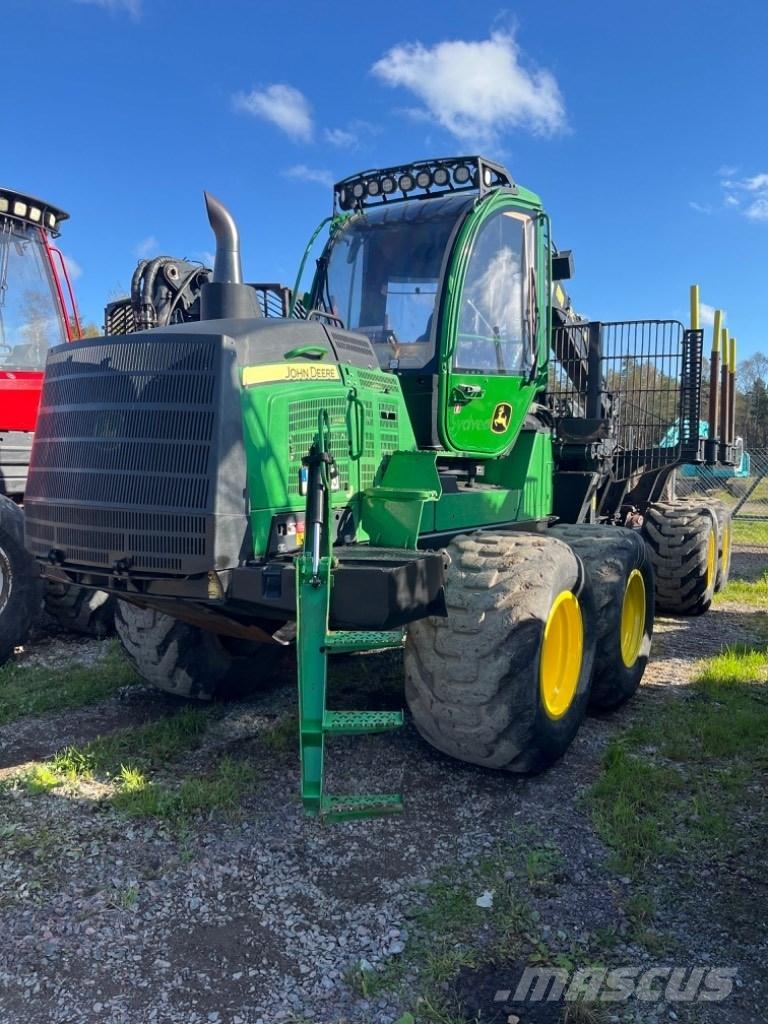 John Deere 1210 G Udkørselsmaskiner