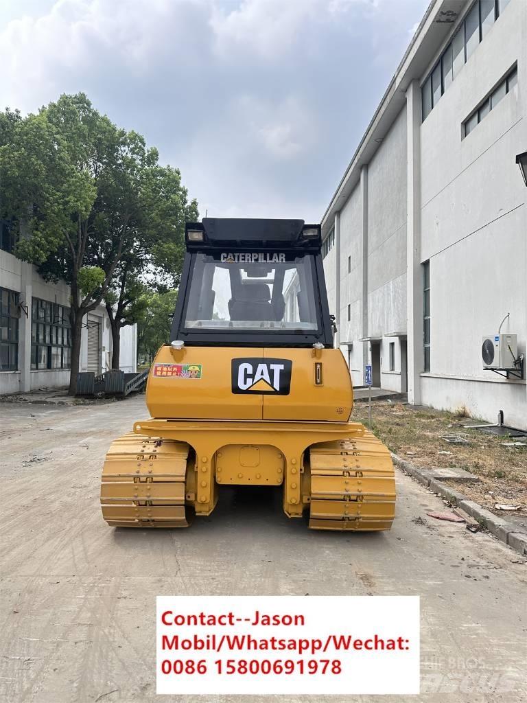 CAT D5K Bulldozer på larvebånd