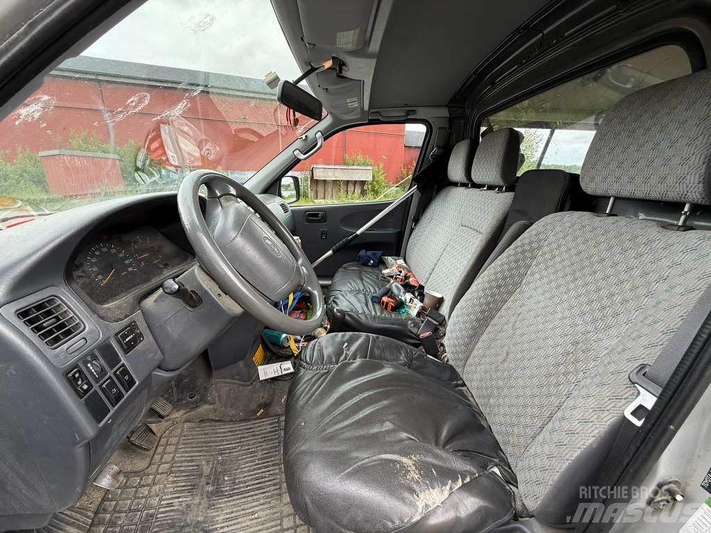 Toyota Hiace 4x4 Varevogne