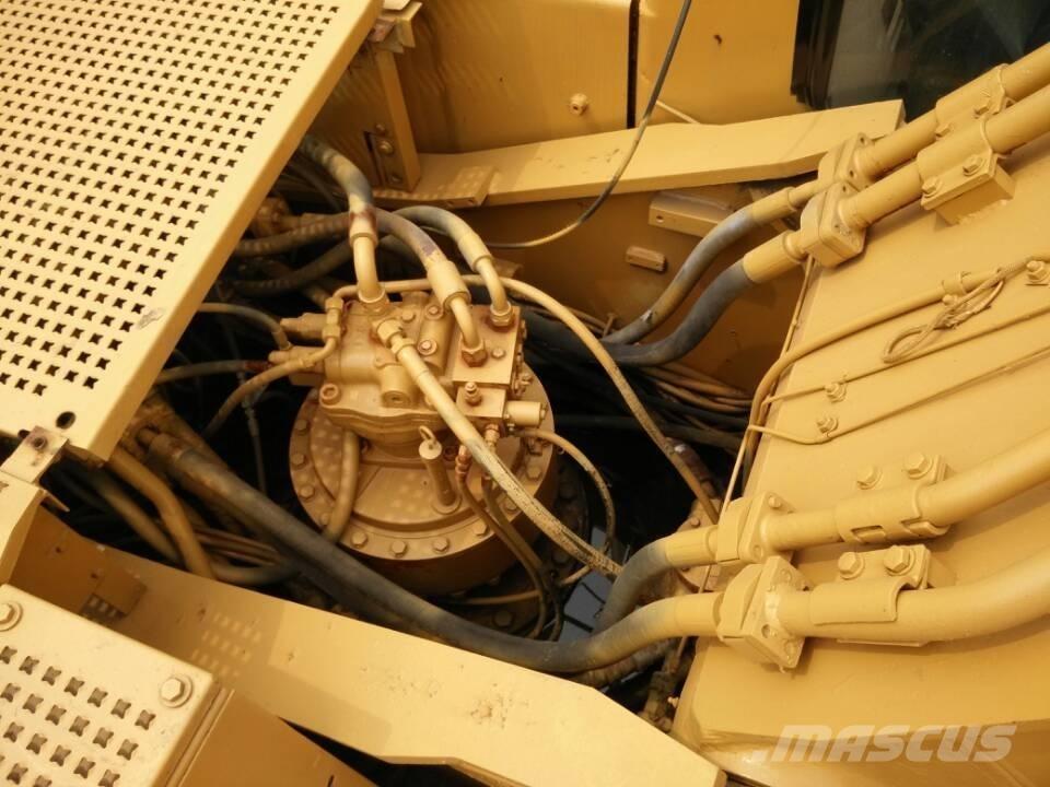 CAT 330 B L Gravemaskiner på larvebånd