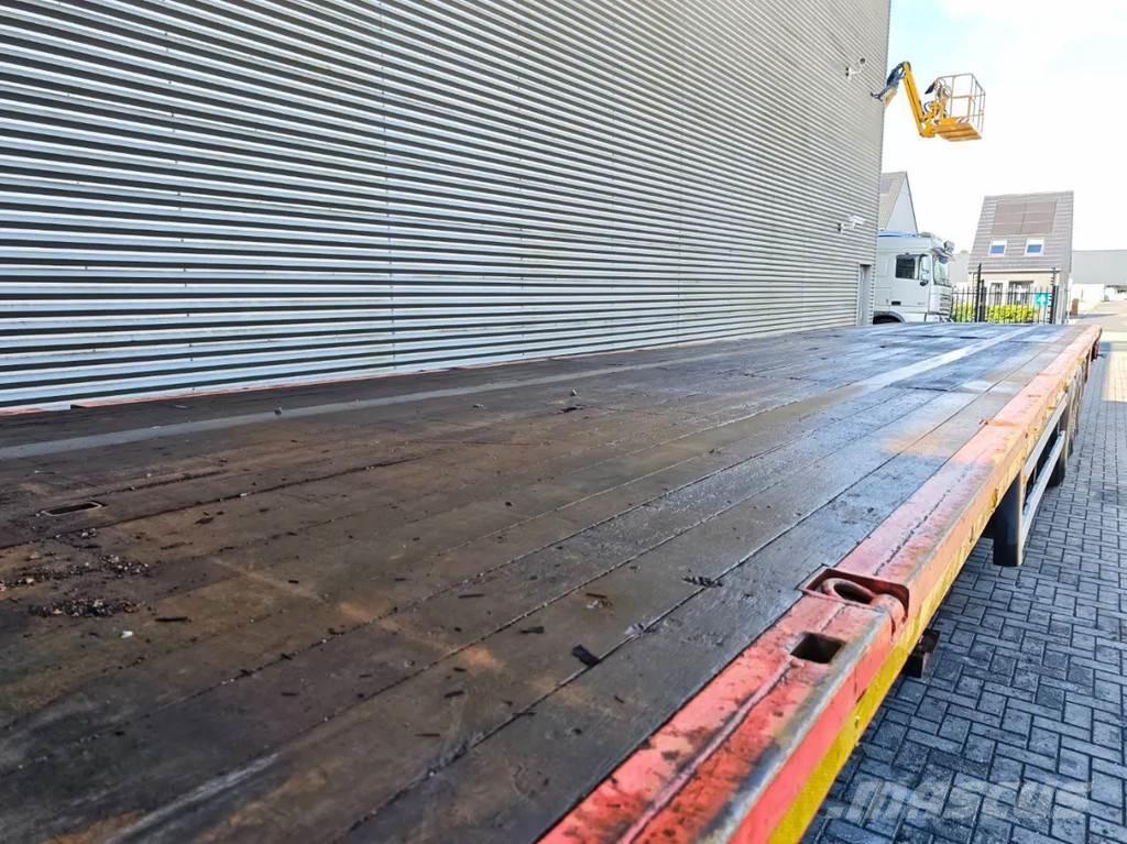 Jumbo D0270.6 Semi-trailer med lad/flatbed