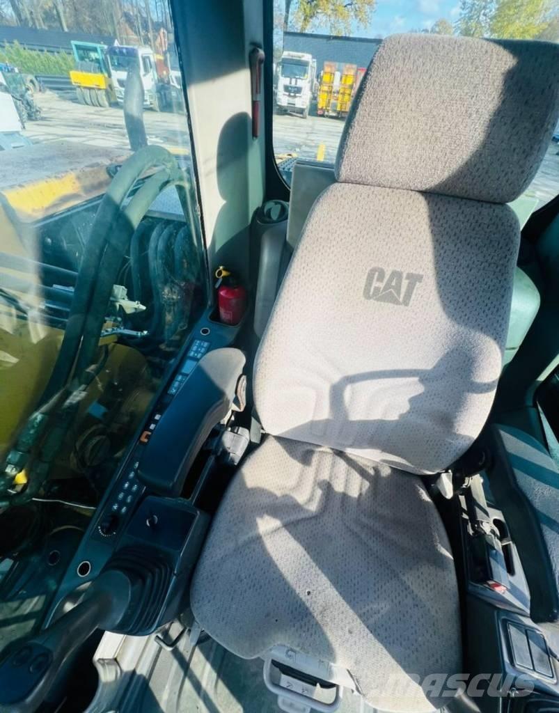 CAT M313D Gravemaskiner på hjul