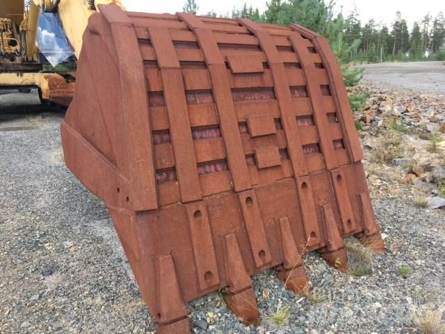 Komatsu PC 1000-1 Gravemaskiner på larvebånd
