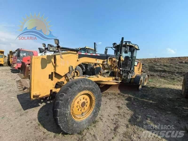 CAT 140 M Vejhøvle / Gradere