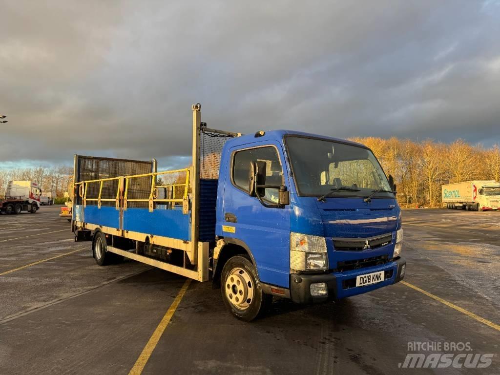 Mitsubishi Canter Lastbil med lad/Flatbed