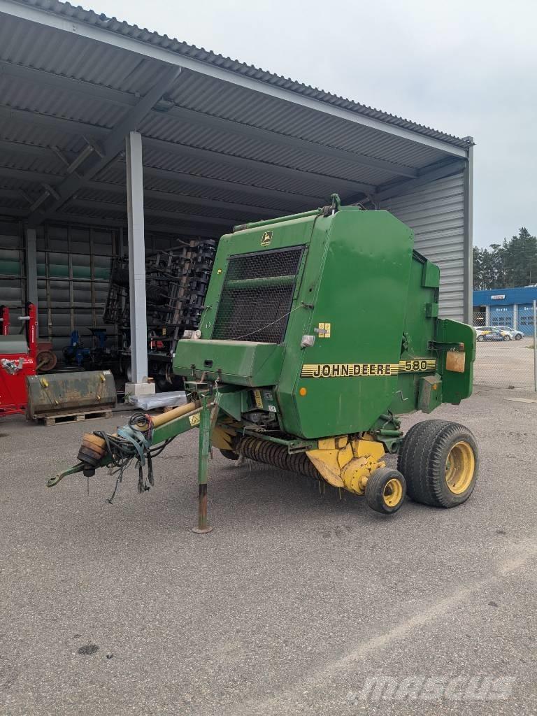 John Deere 580 Rundballe-pressere