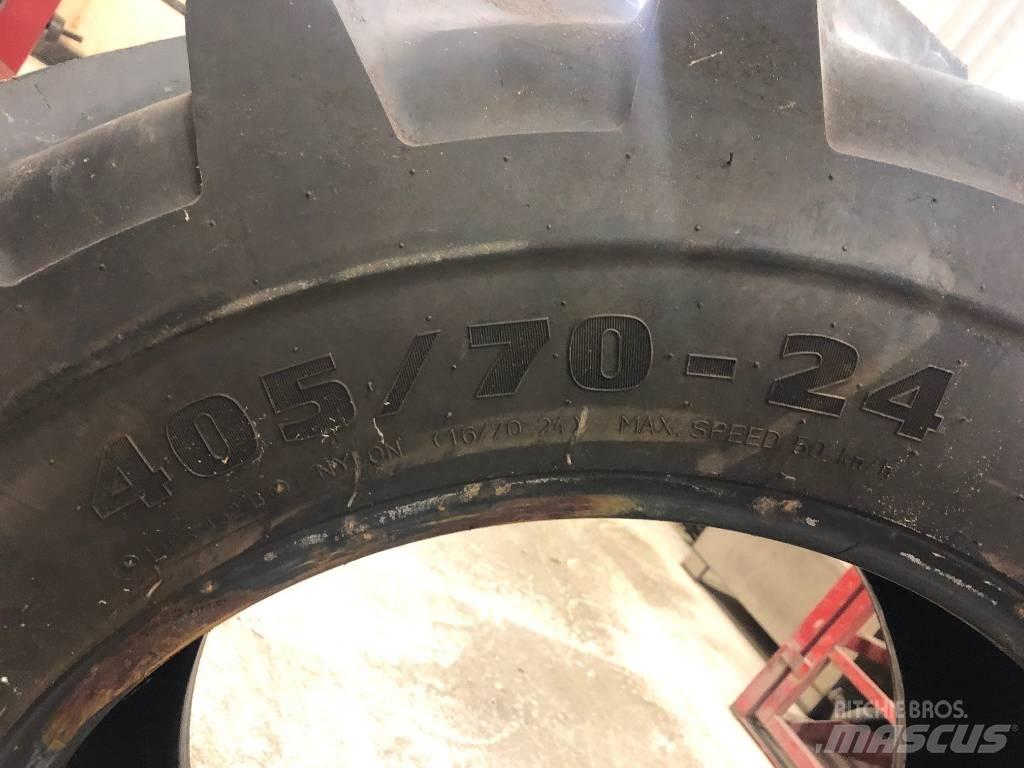 Mitas 405/70x24 Dæk, hjul og fælge