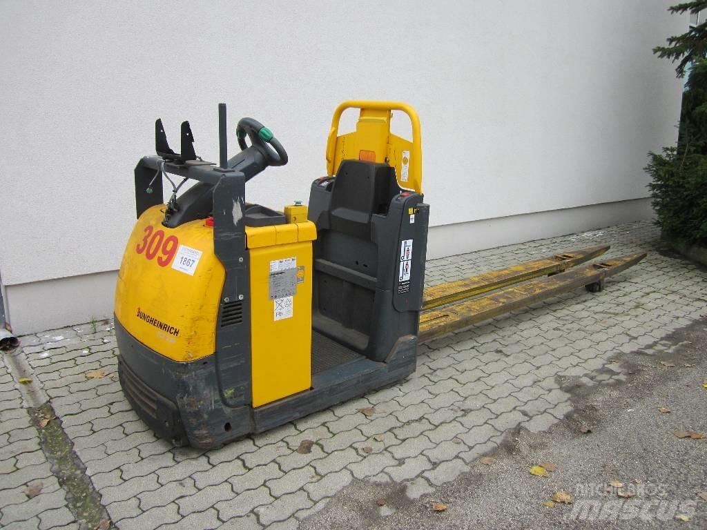 Jungheinrich ECE230 El gaffeltrucks