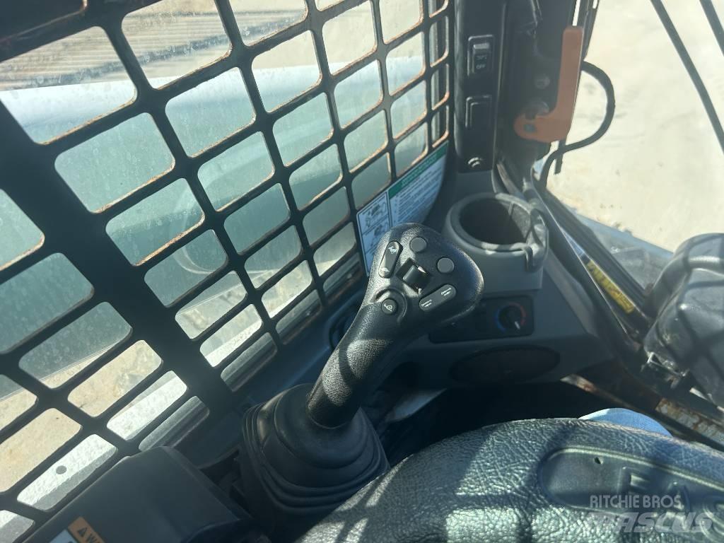 Bobcat S740 Minilæsser - skridstyret