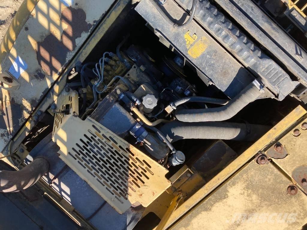 Komatsu PW 170-6 Gravemaskiner på hjul