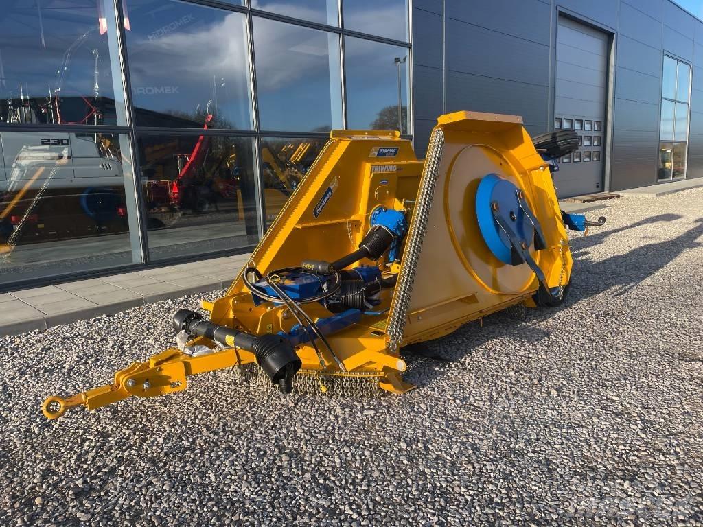 Bomford TriWing 4600 Græsslåmaskiner
