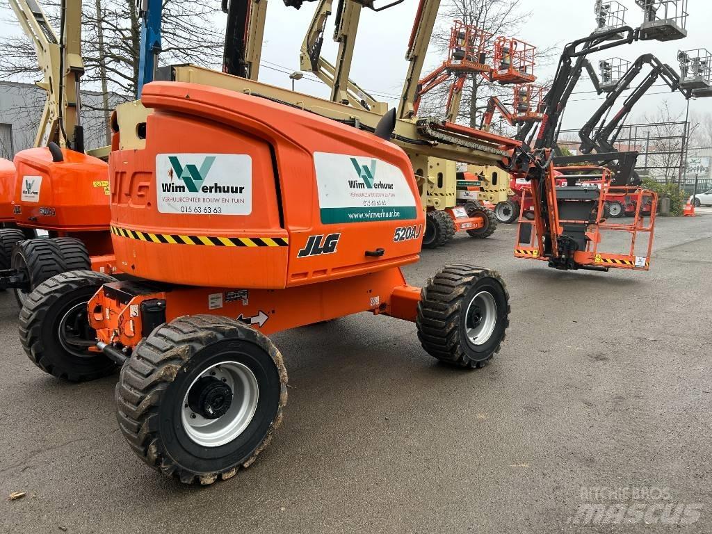 JLG 520 AJ Bomlifte med knækarm