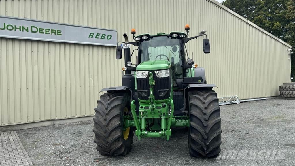 John Deere 6M240 Traktorer
