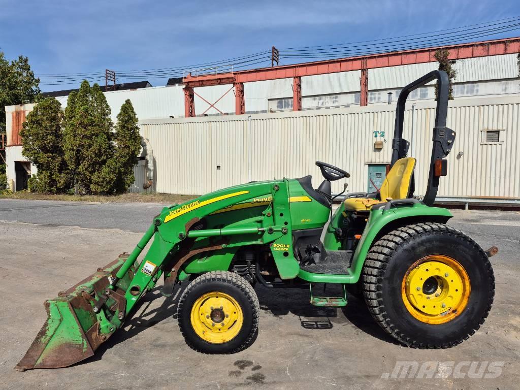 John Deere 3520 Kompakte traktorer