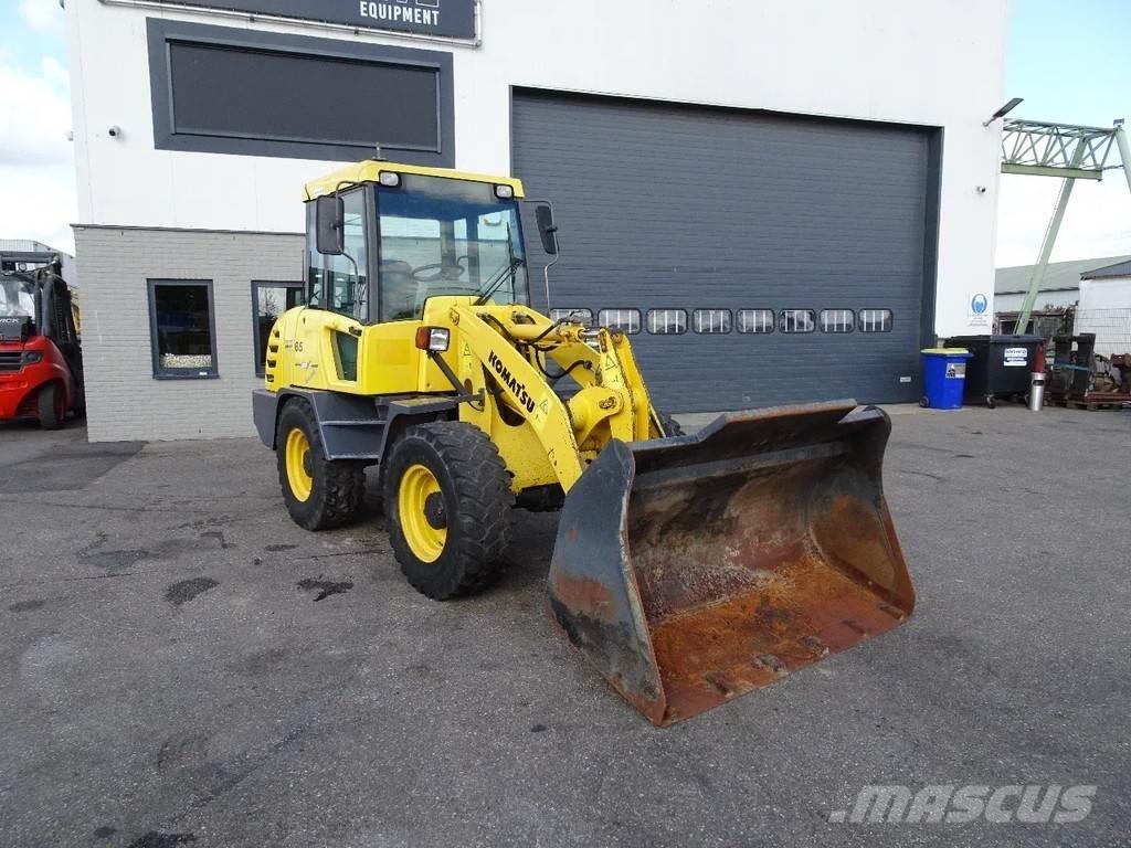 Komatsu WA65-3 Læssemaskiner på hjul