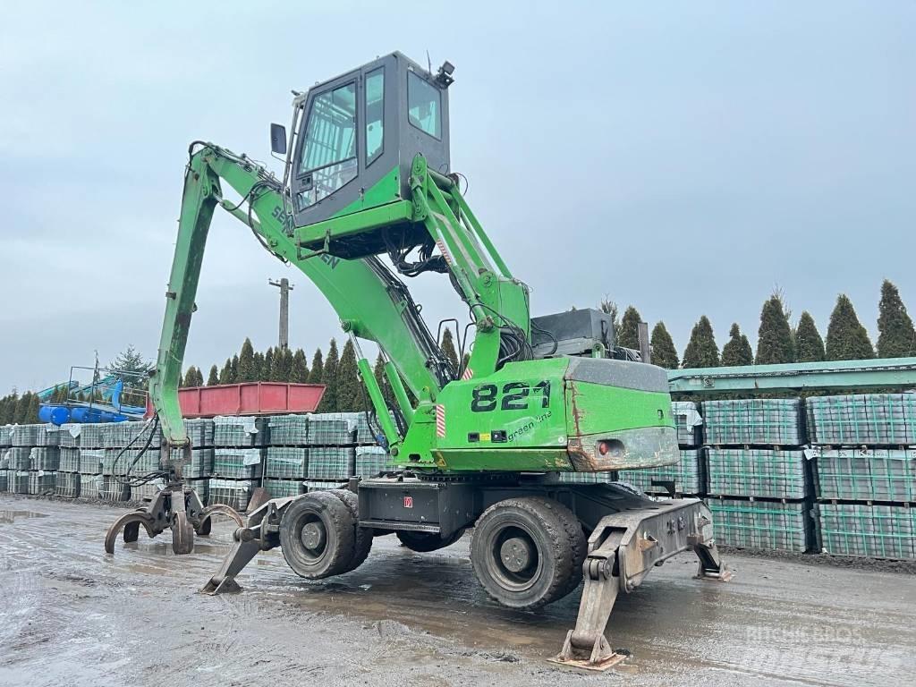 Sennebogen 821 Materialehåndteringsmaskiner