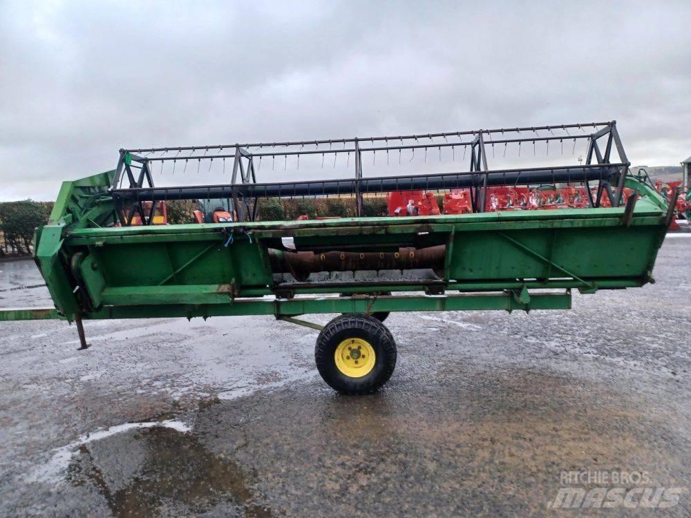 John Deere 1000 Kultivatorer