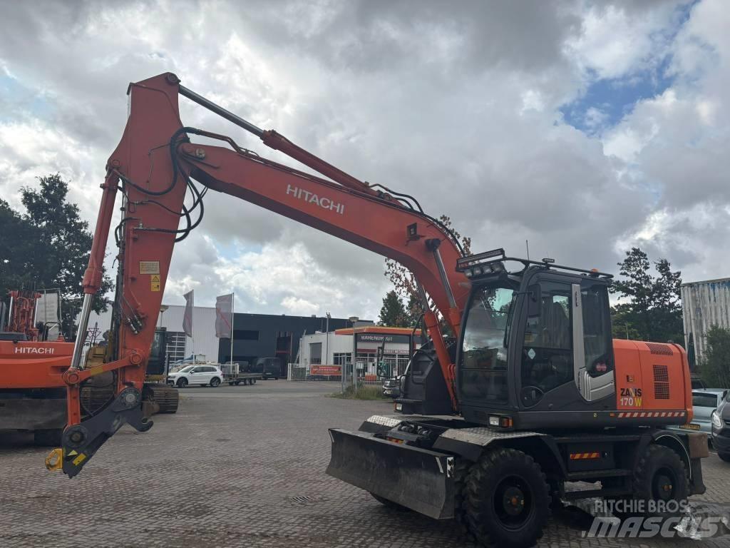 Hitachi ZX 170 W-3 Gravemaskiner på hjul