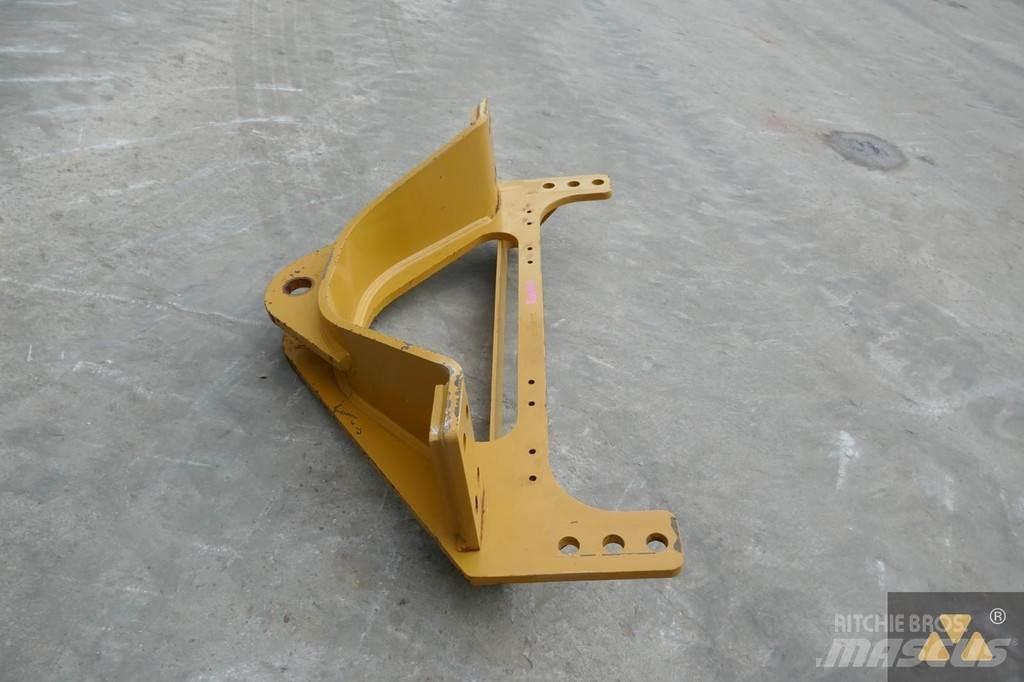 CAT 140M3 Drawbar Transport – Andet