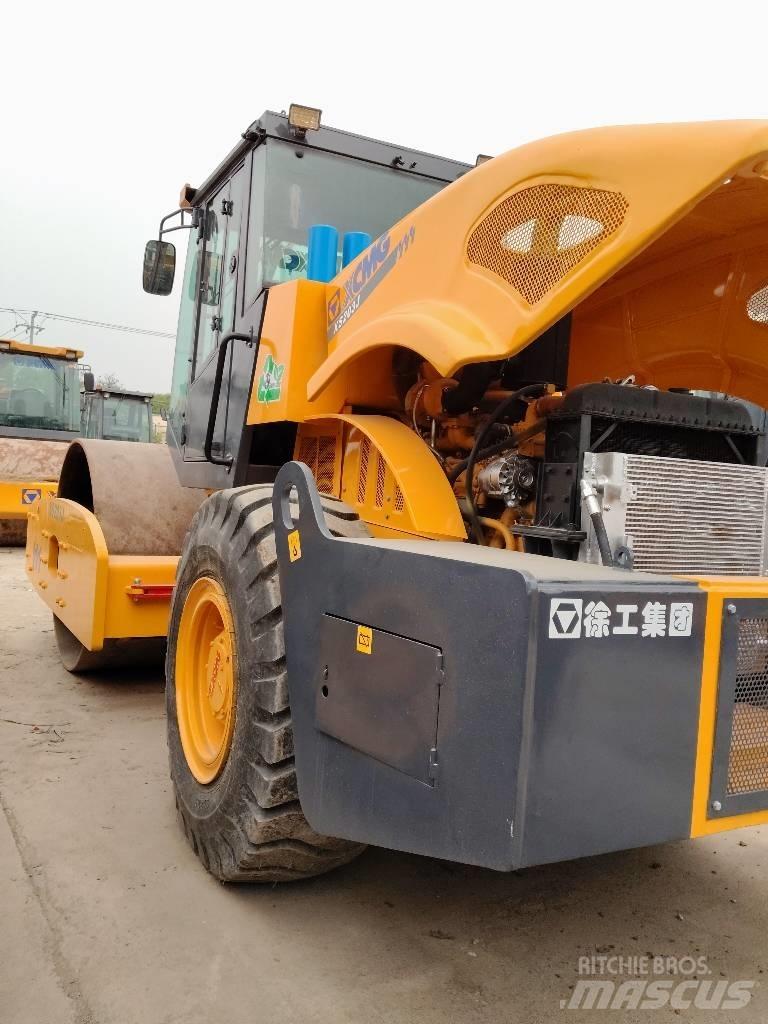 XCMG XS 203 J Enkelt tromle