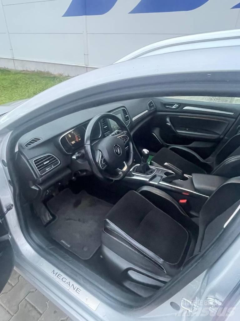 Renault Megane Biler