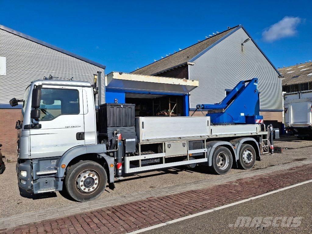 MAN TGM 26.340 6x2 Fast kasse
