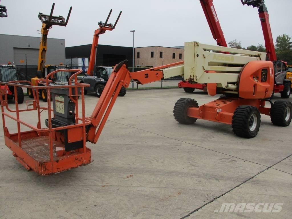JLG 510 AJ  (557) Kompakte selvkørende bomlifte
