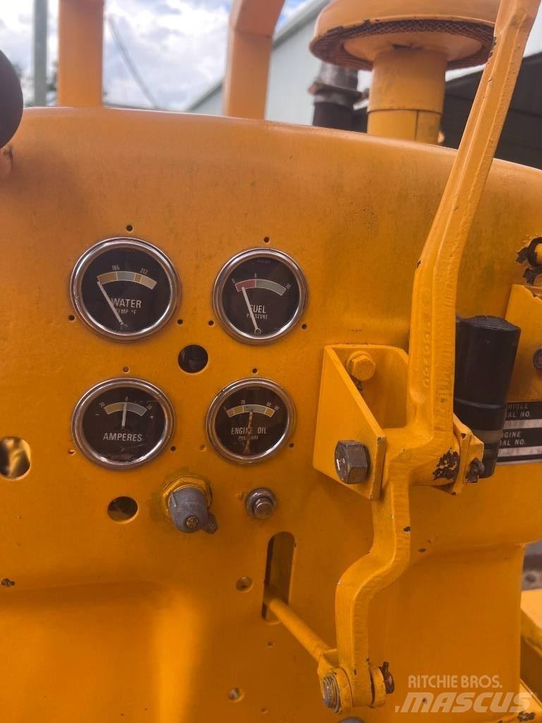 Allis Chalmers HD6B Bulldozer på larvebånd
