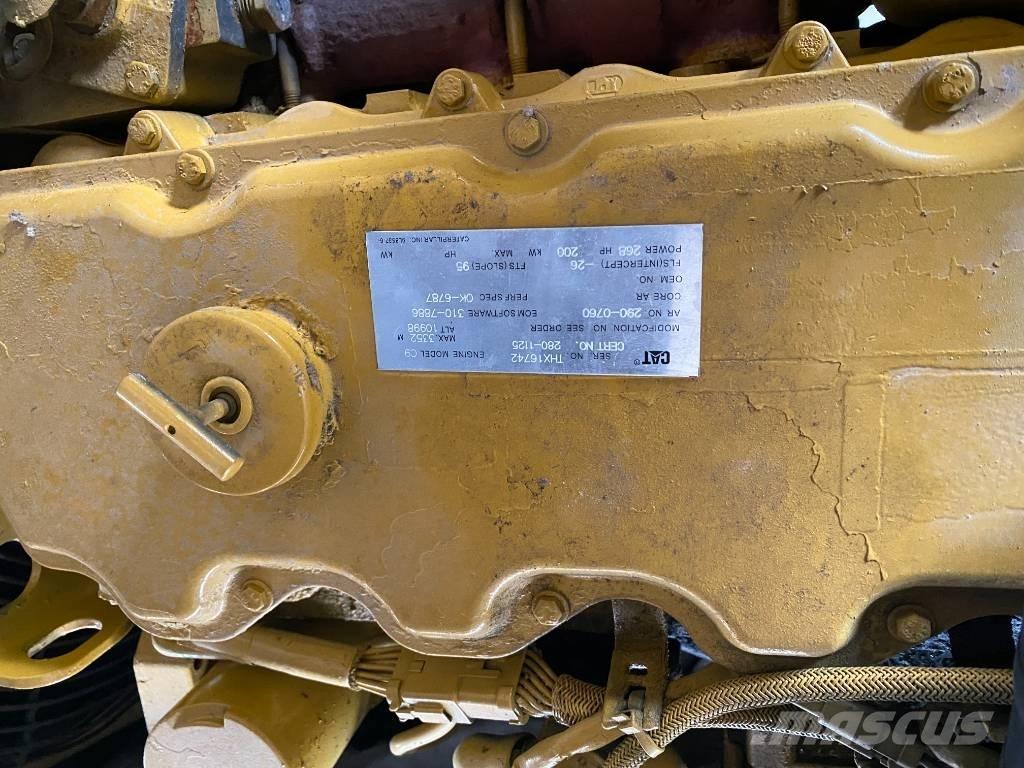 CAT 330 D Gravemaskiner på larvebånd