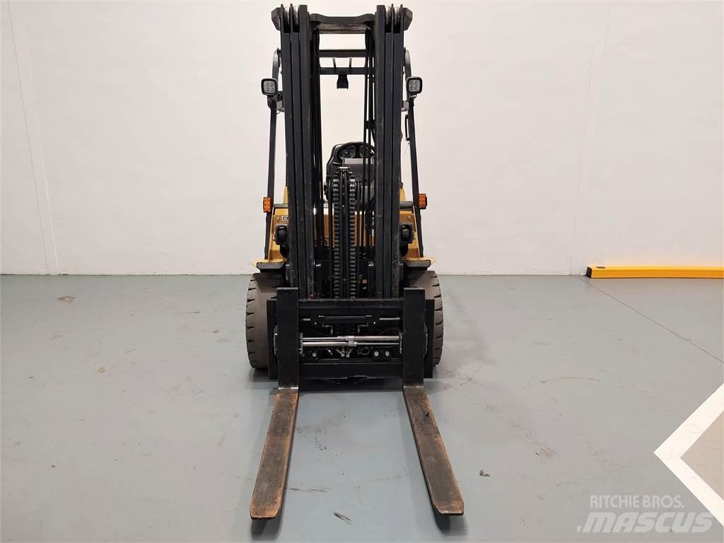 CAT DP35NTD Diesel gaffeltrucks