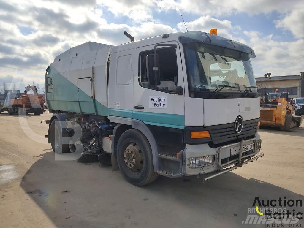 Mercedes-Benz 1517 Fejemaskiner
