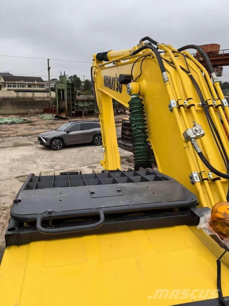 Komatsu PC 220 LC-8 Gravemaskiner på larvebånd