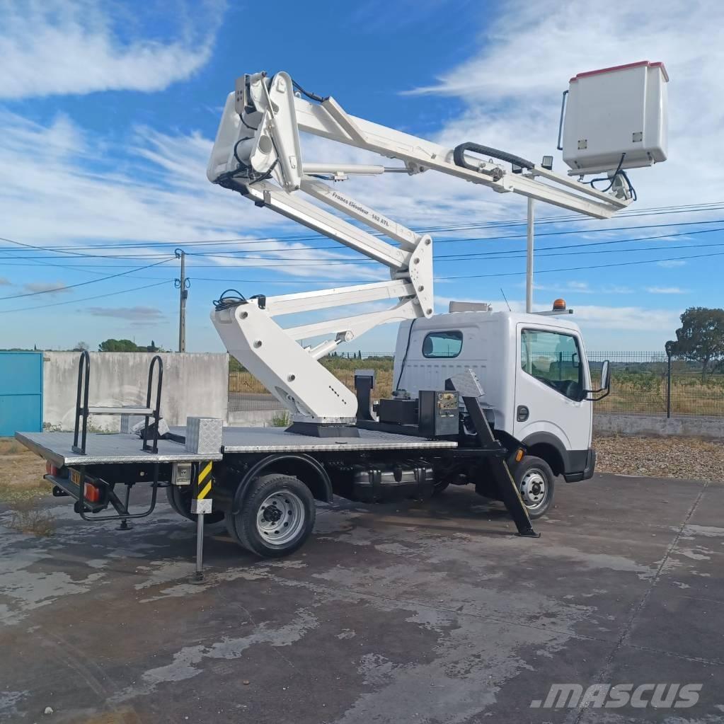 Nissan CABSTAR 35.11 Lastbilmonterede lifte