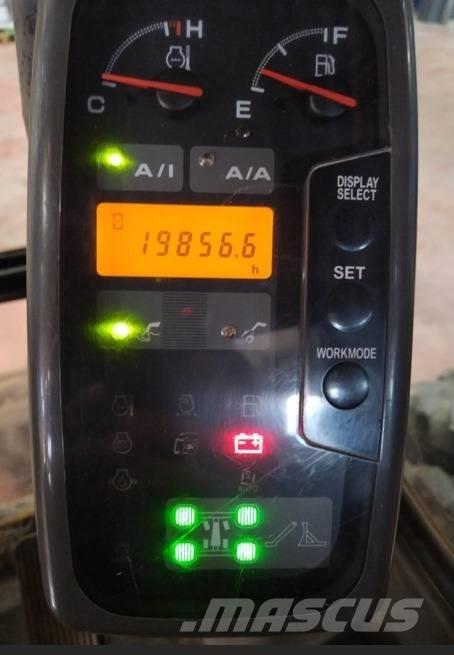 Hitachi ZX 210 W Gravemaskiner på hjul