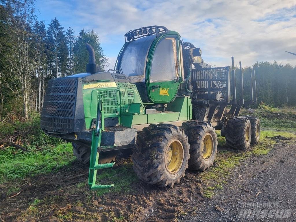 John Deere 1210 G Udkørselsmaskiner