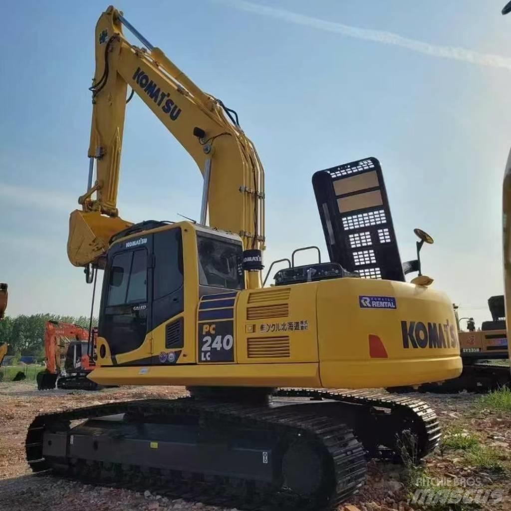 Komatsu 240LC-8 Gravemaskiner på larvebånd