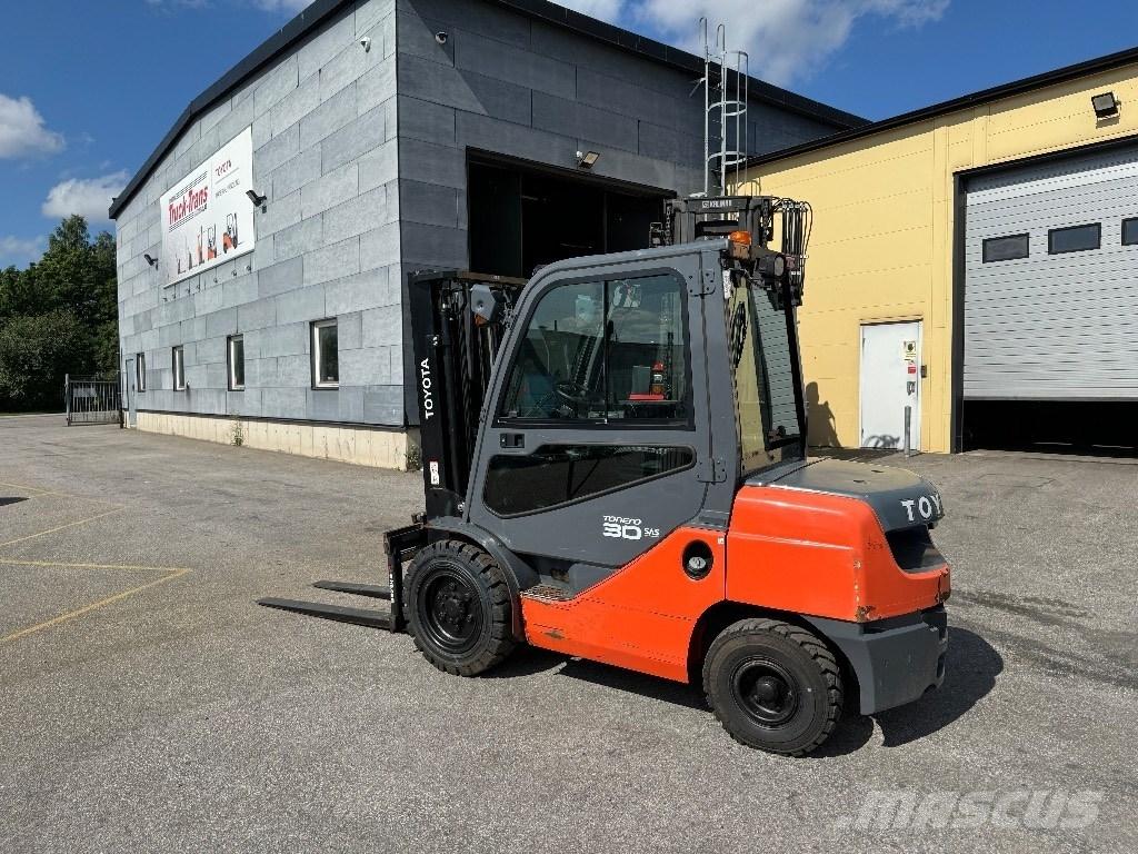 Toyota 02-8FDF30 Diesel gaffeltrucks