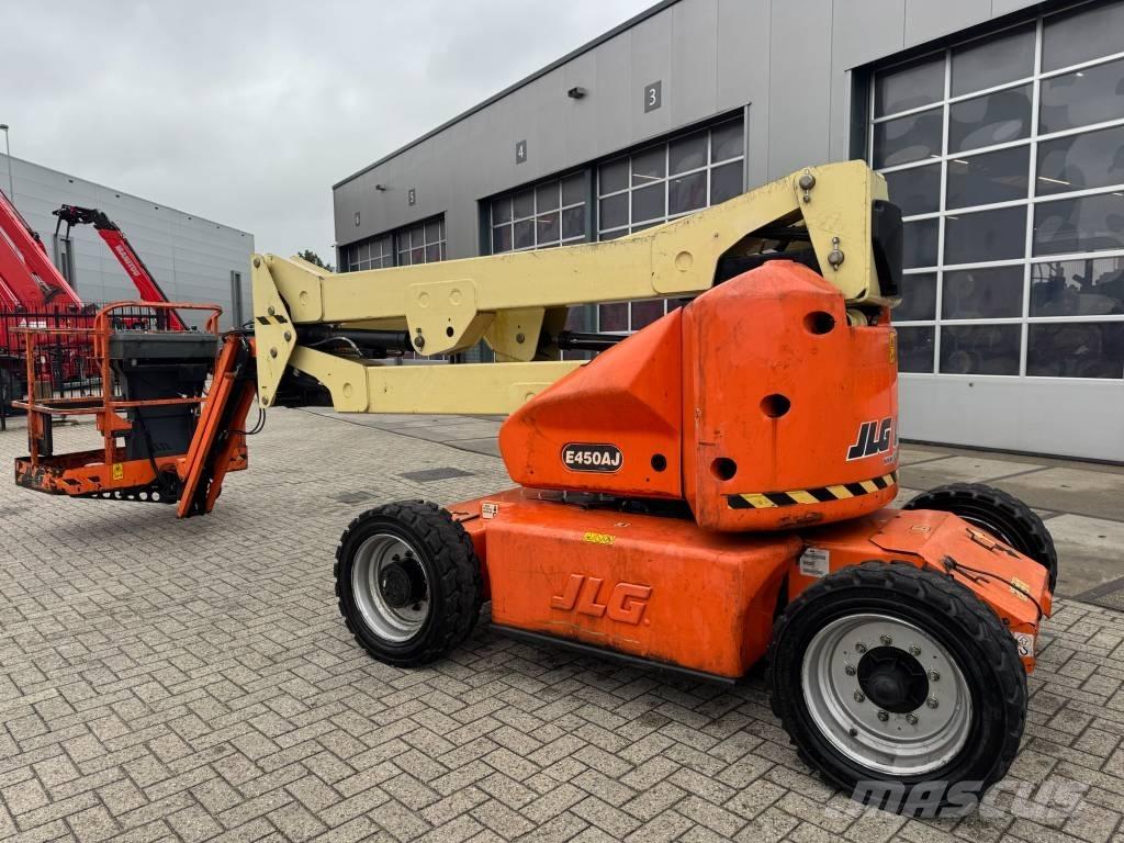 JLG E 450 AJ Bomlifte med knækarm