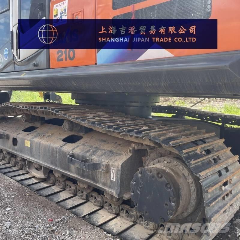 Hitachi ZX 210 Gravemaskiner på larvebånd