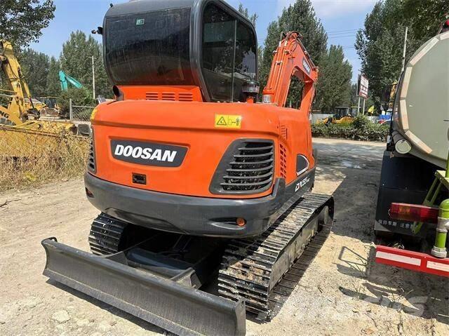 Doosan DX55 Minigravemaskiner