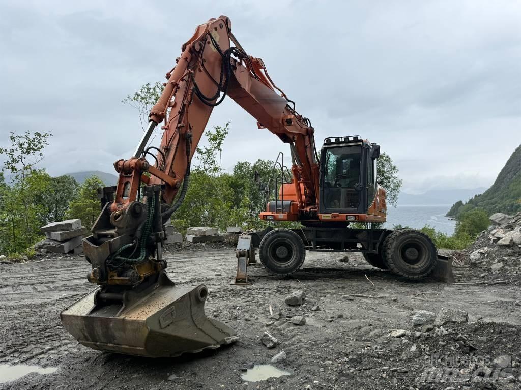 Doosan 140 W Gravemaskiner på hjul